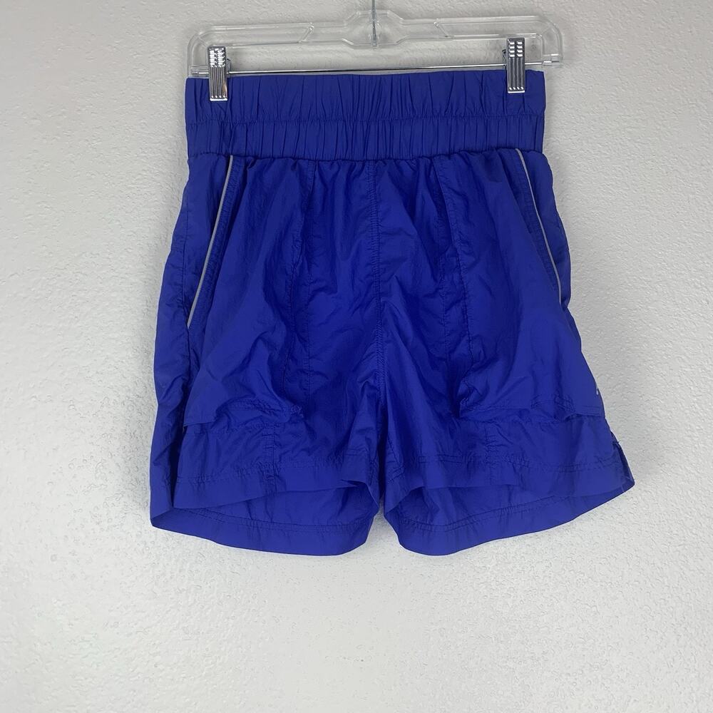 Fabletics Shorts Womens Small Ultra High-Waisted Piped Nylon Lightweight‎ Gym S